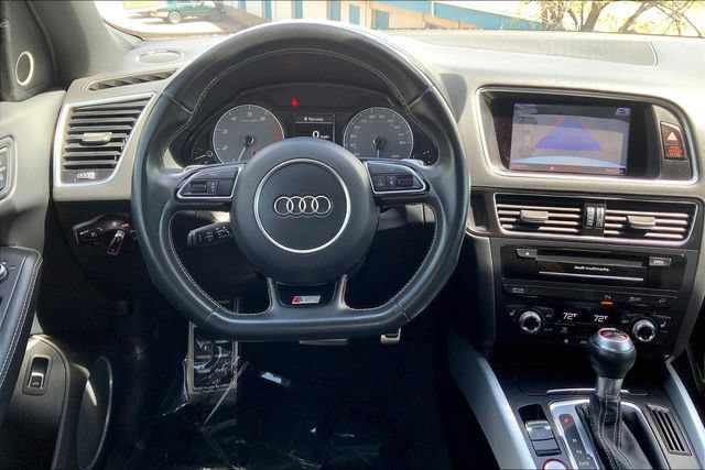Used 2016 Audi SQ5 Premium Plus w/ Technology Package AWD/4WD image 5