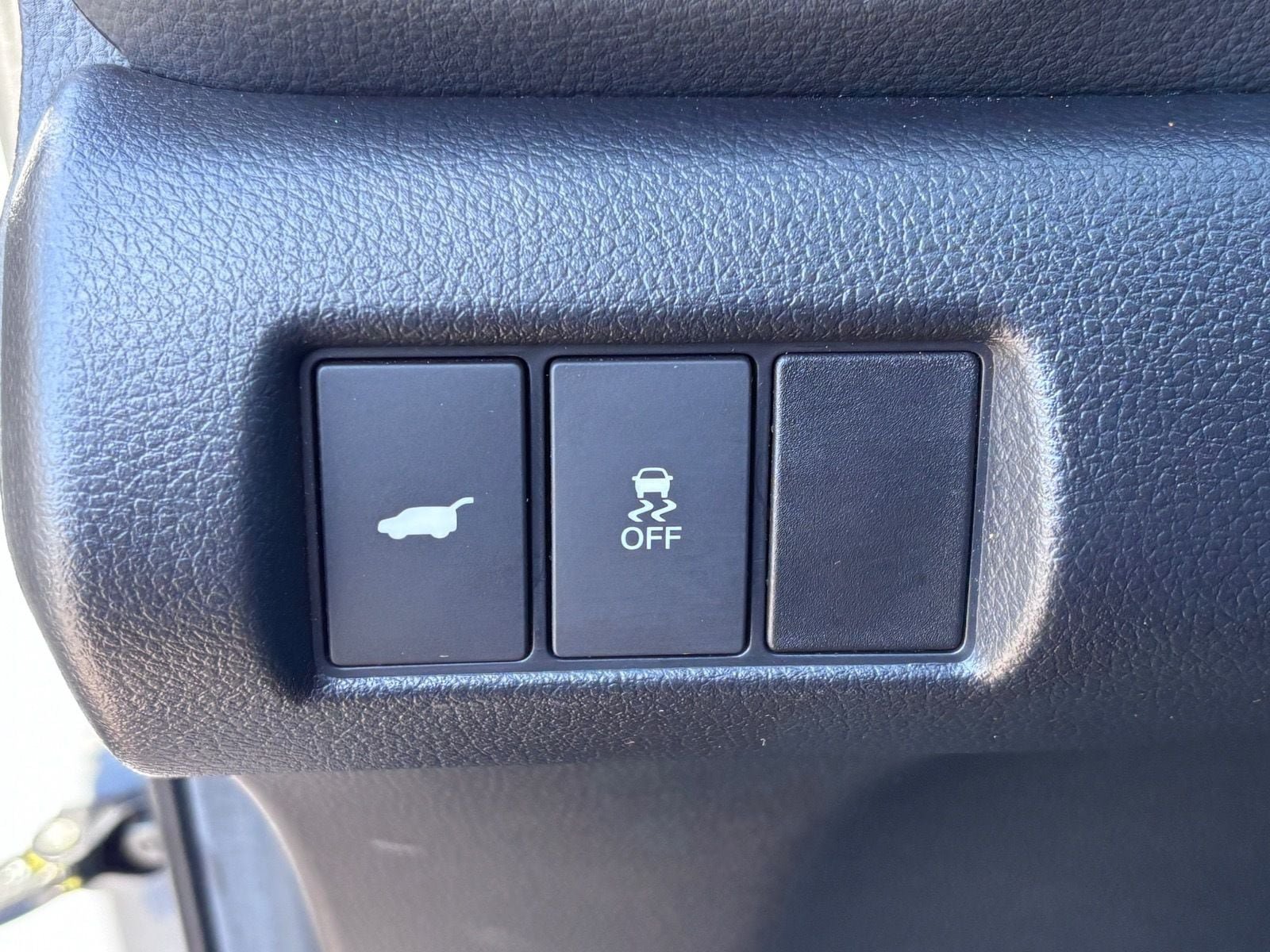 Certified 2025 Honda Pilot Touring image 23