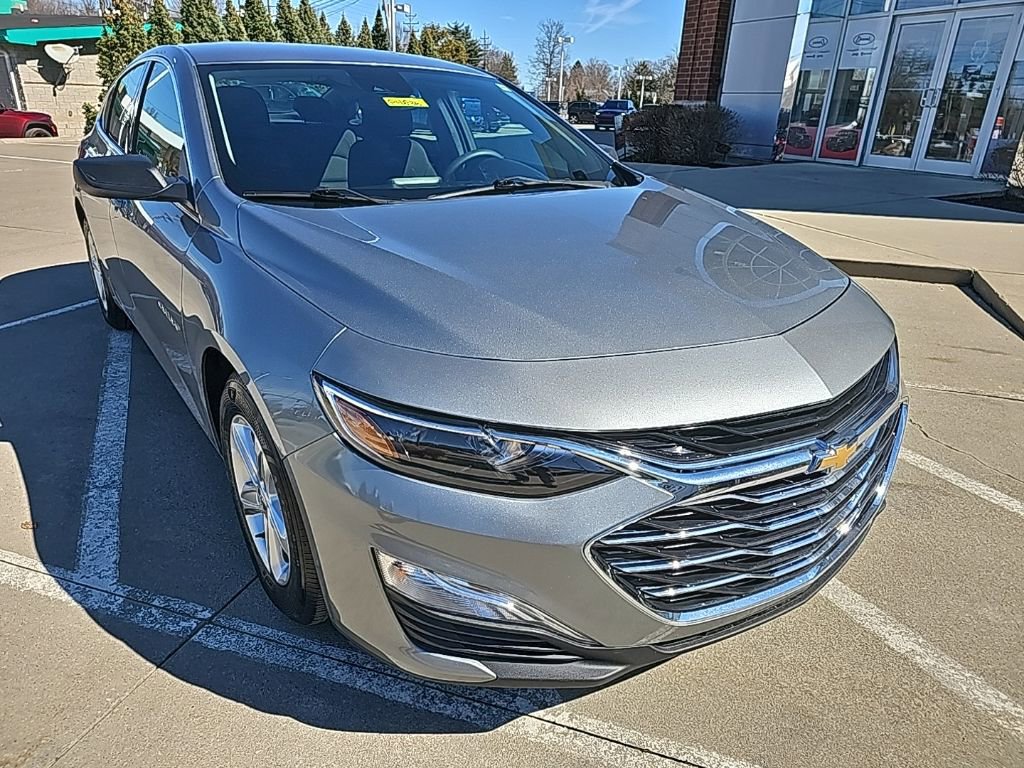 Used 2023 Chevrolet Malibu LS image 5