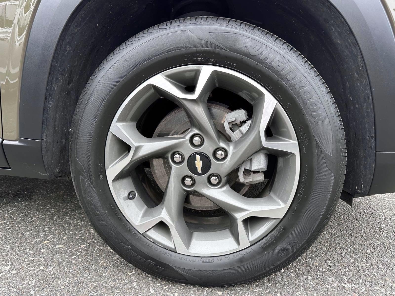 Used 2024 Chevrolet Trax LT FWD image 6