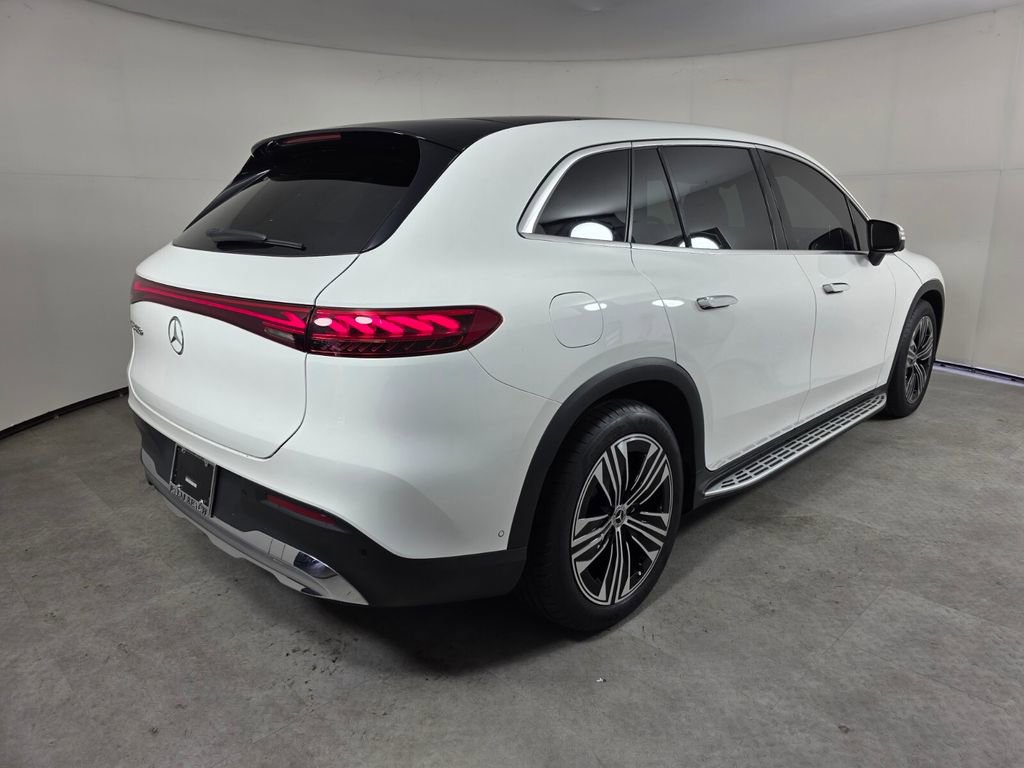 Certified 2023 Mercedes-Benz EQS 450+ SUV image 4