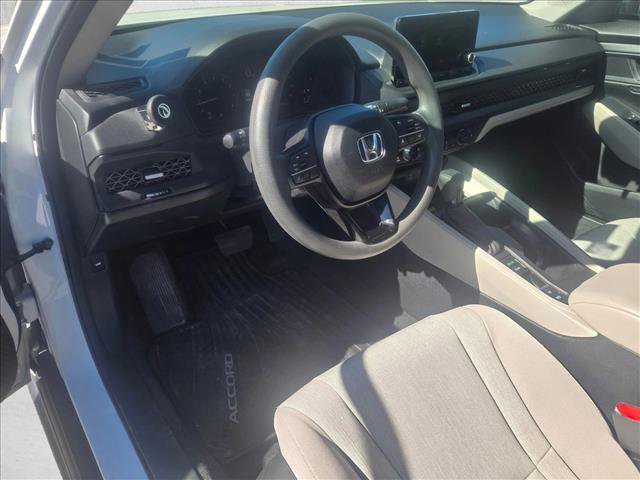 Used 2023 Honda Accord EX image 8