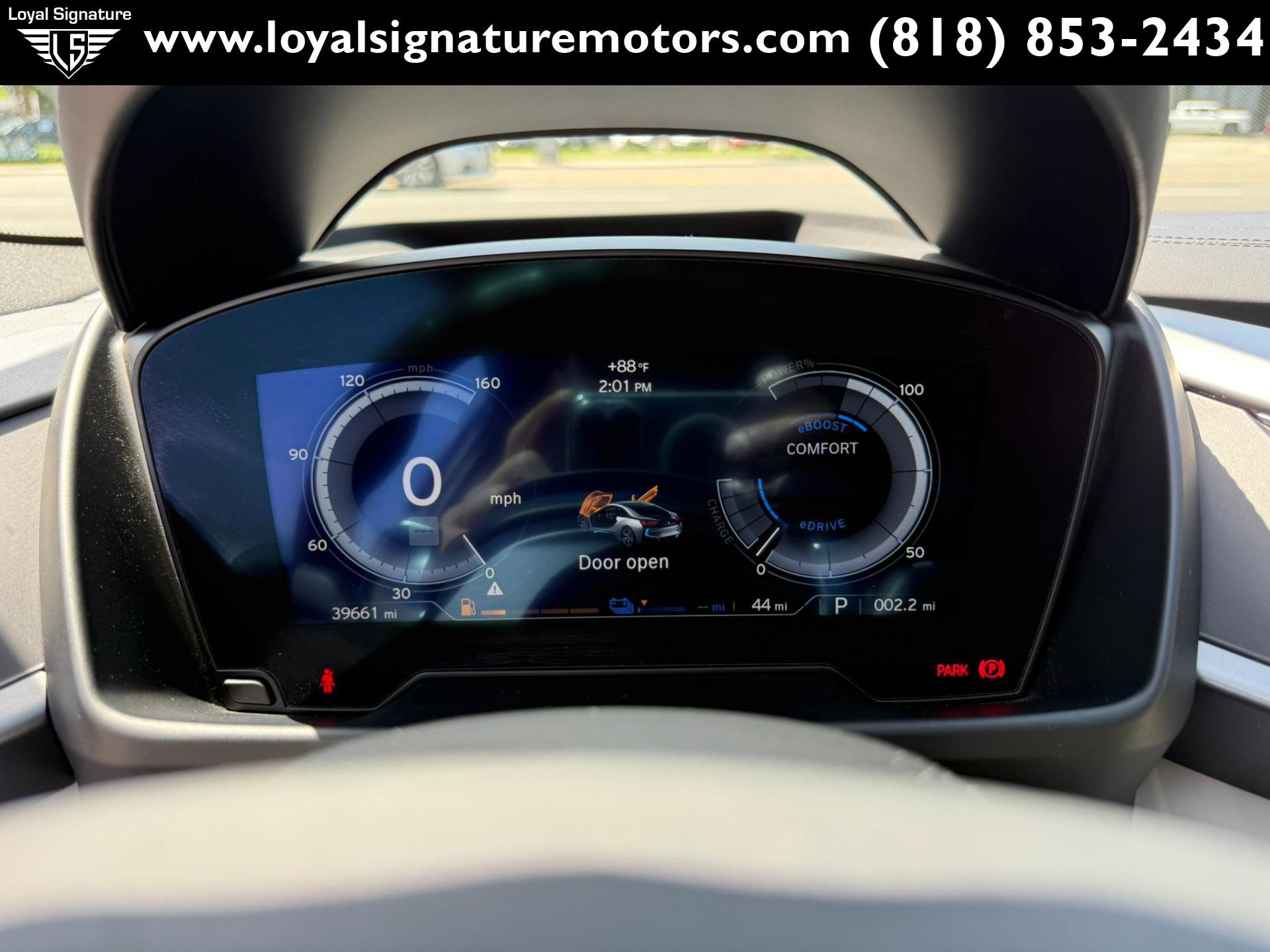 Used 2015 BMW i8 image 21