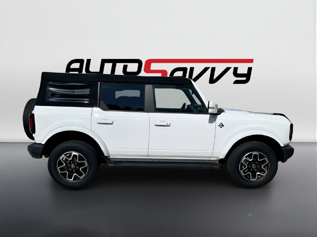Used 2022 Ford Bronco Outer Banks AWD/4WD image 8