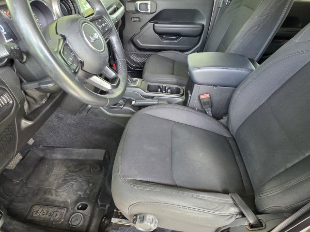 Used 2018 Jeep Wrangler Unlimited Sport S AWD/4WD image 6