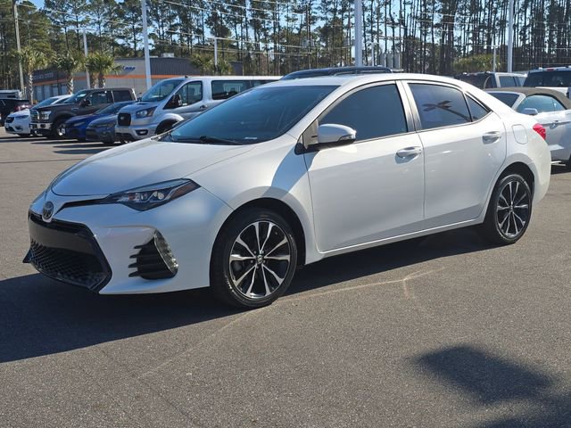 Used 2019 Toyota Corolla SE image 1
