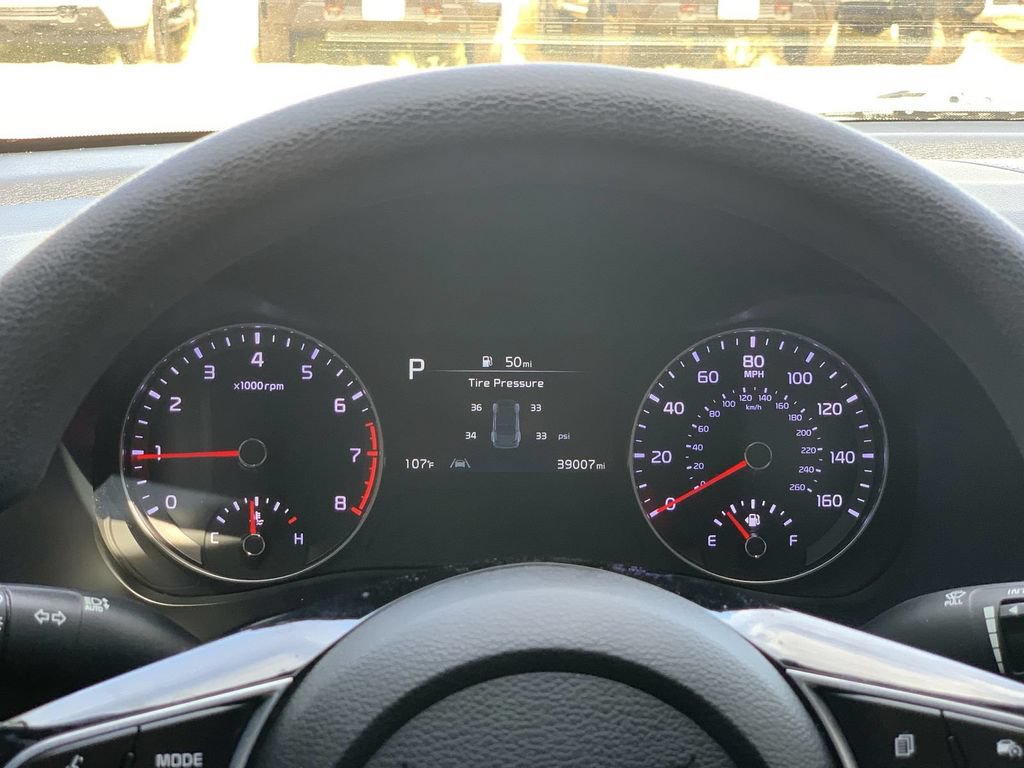 Used 2023 Kia Forte LXS w/ LXS Technology Package FWD image 8