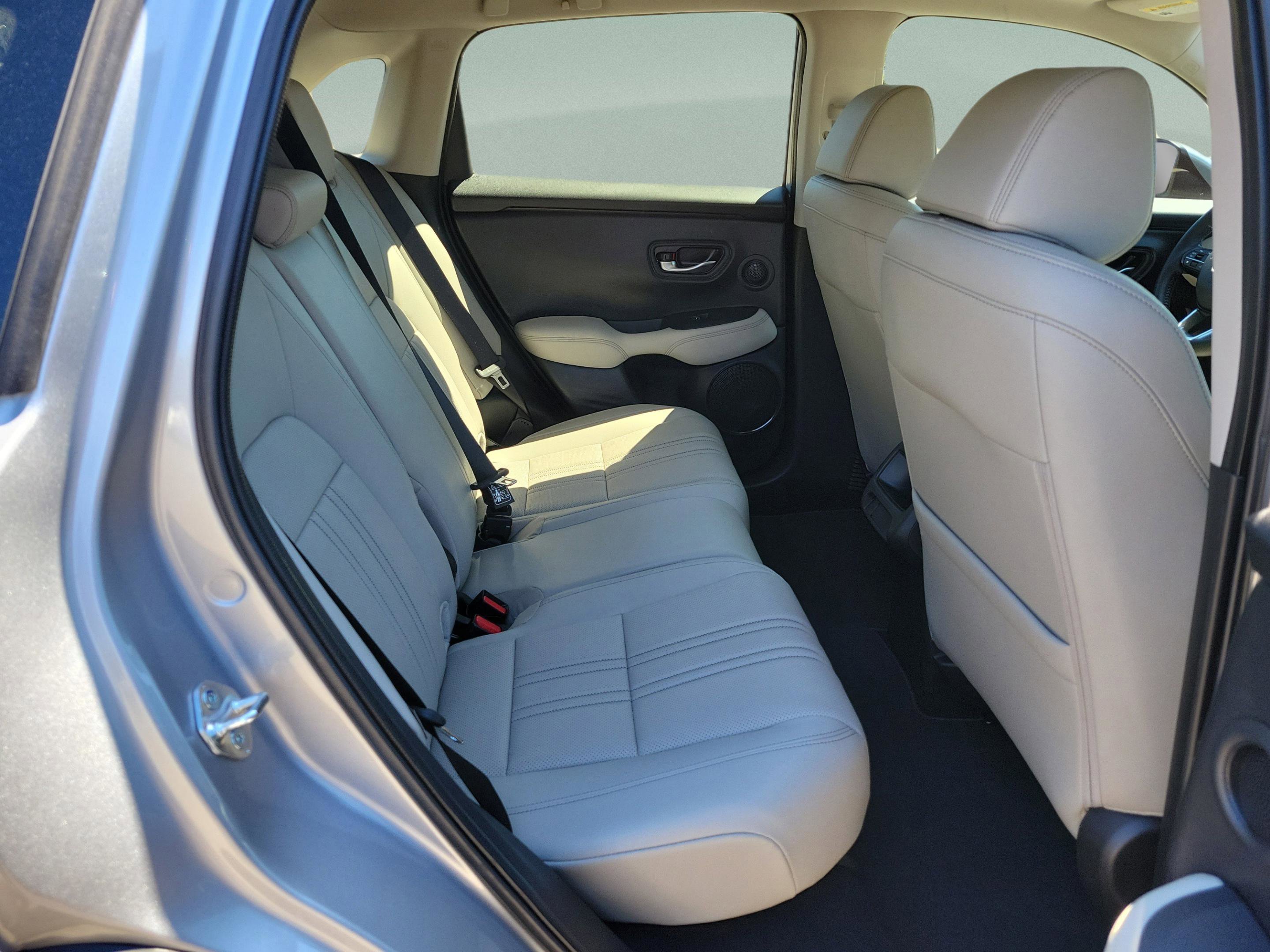 Used 2026 Honda HR-V EX-L image 10