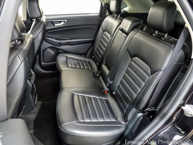 Used 2020 Ford Edge SEL w/ Convenience Package AWD/4WD image 7