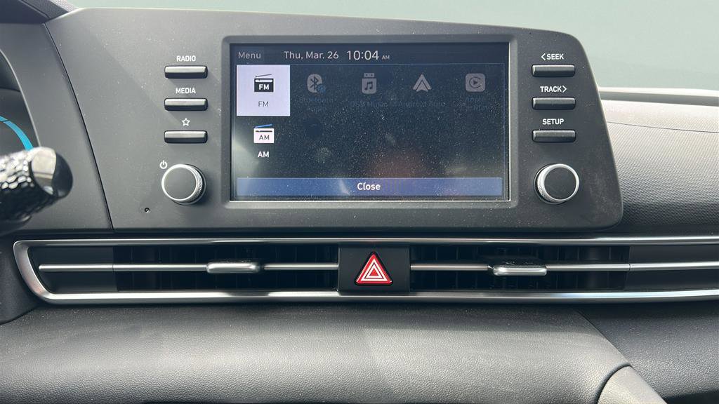 Certified 2025 Hyundai Elantra SE image 27