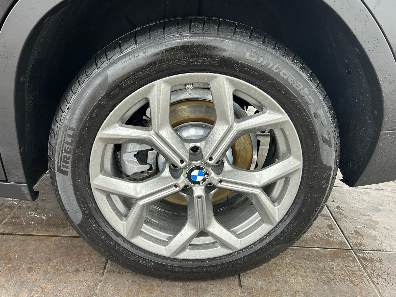 Used 2025 BMW X4 xDrive30i image 37