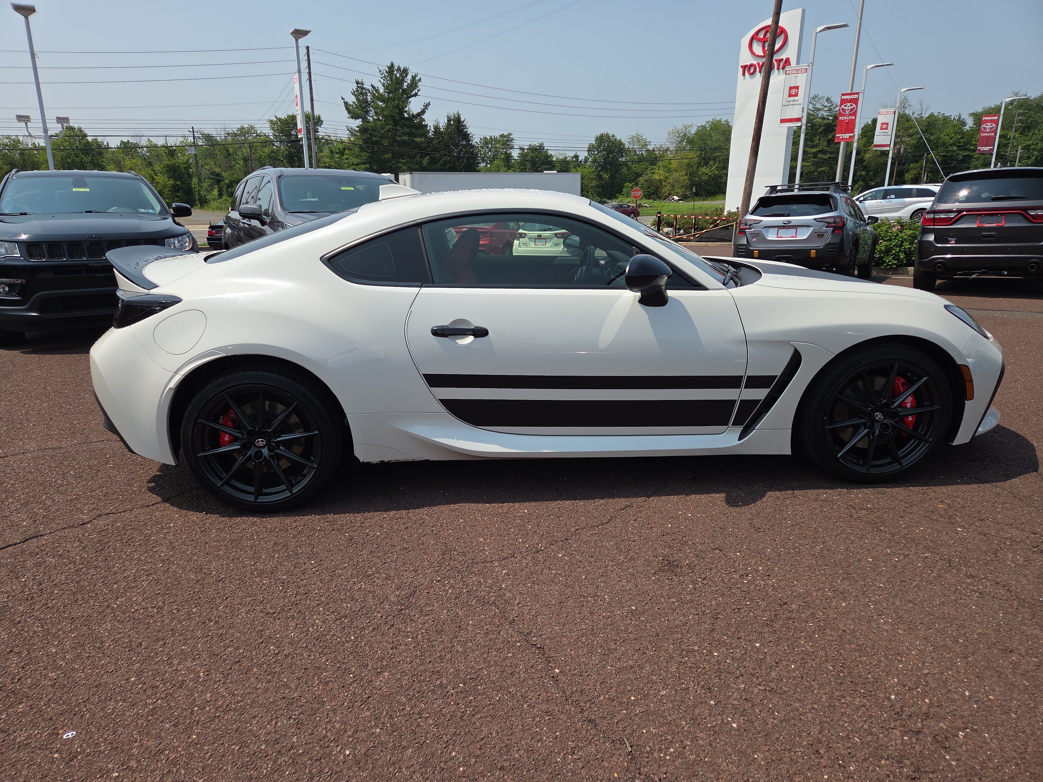 Certified 2024 Toyota GR86 TRUENO Edition RWD image 2