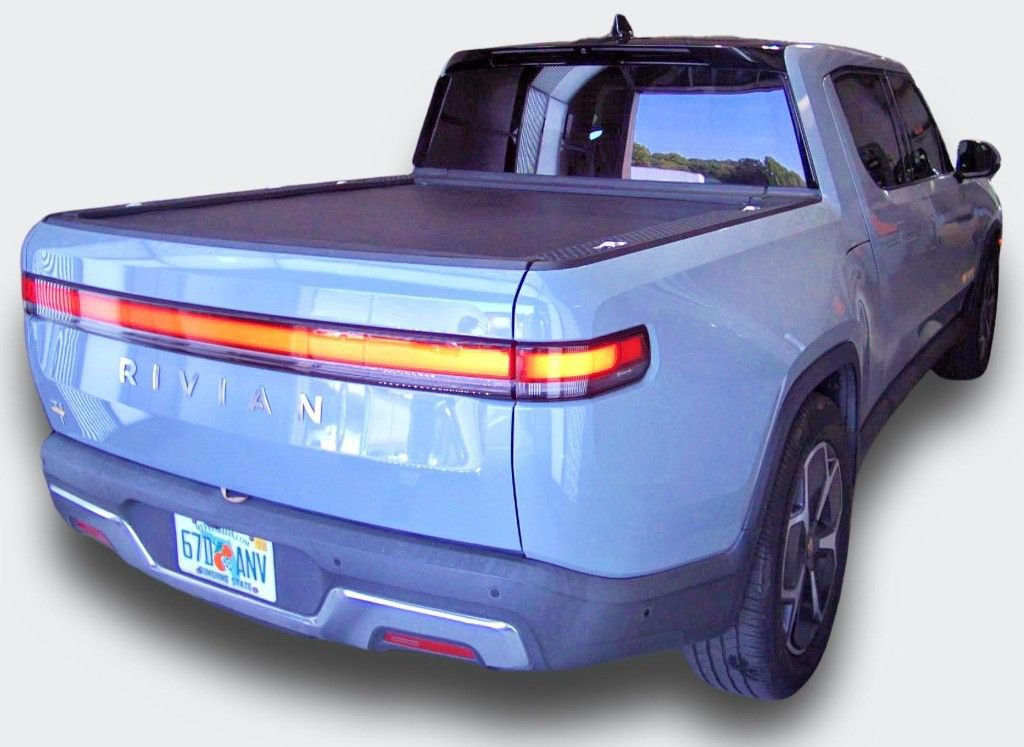 Used 2022 Rivian R1T Adventure AWD/4WD image 6