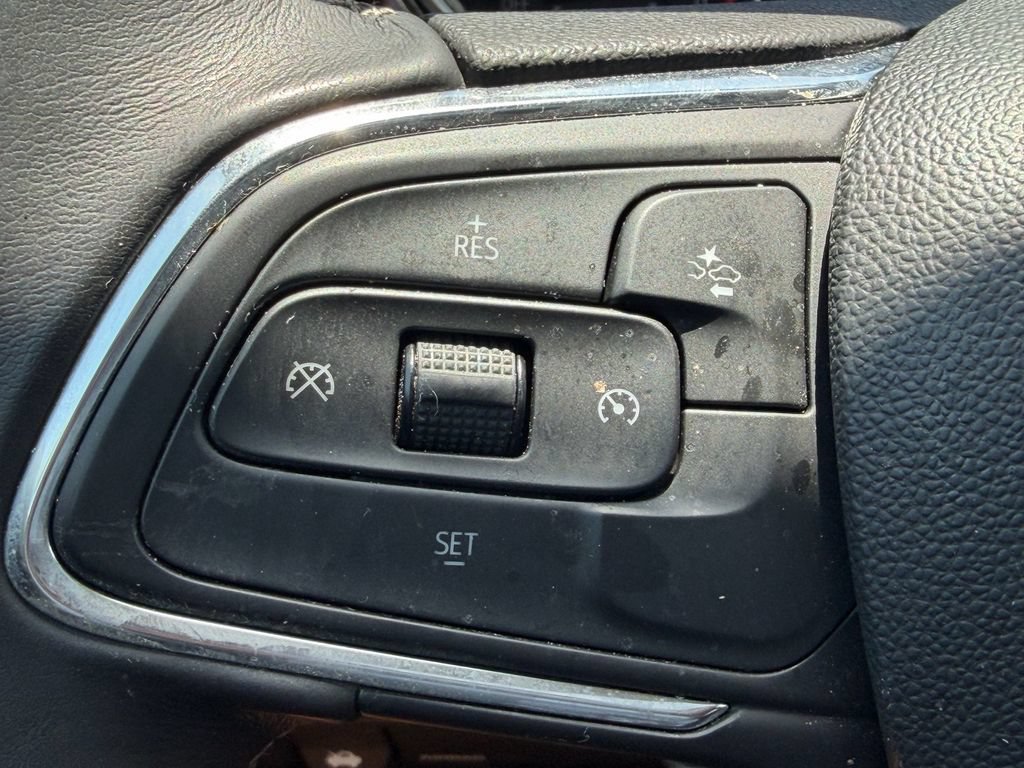 Used 2020 Buick Encore GX Select w/ Experience Buick Package FWD image 28