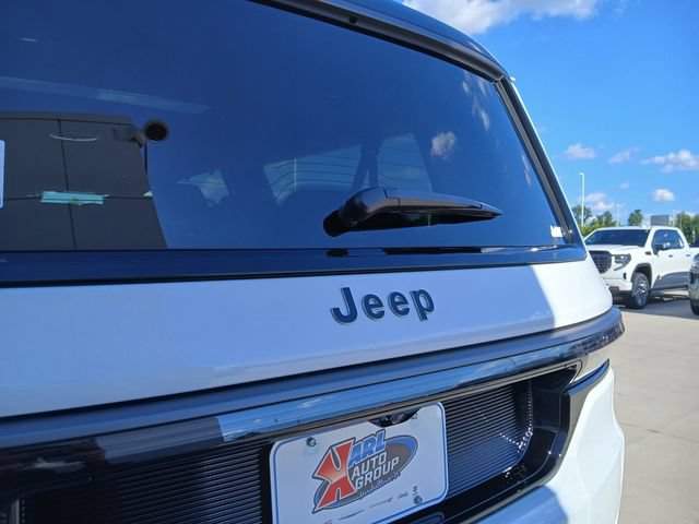 New 2026 Jeep Grand Wagoneer L Summit w/ Rear Seat Video Group I AWD/4WD image 42