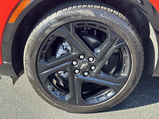 Used 2025 Chevrolet Equinox EV RS image 9