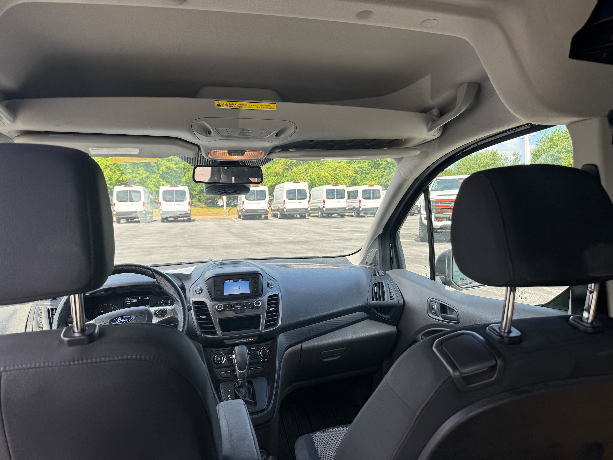 Used 2022 Ford Transit Connect XL FWD image 9