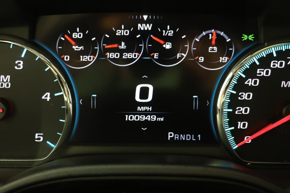 Used 2019 GMC Sierra 2500 Denali w/ Duramax Plus Package AWD/4WD image 12