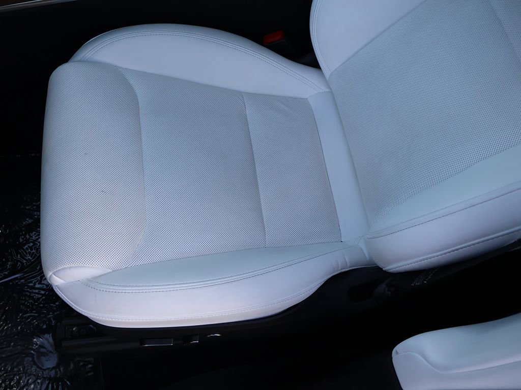 Used 2022 Tesla Model X AWD/4WD image 31