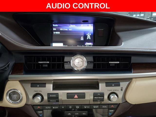 Used 2017 Lexus ES 350 w/ Luxury Package image 20