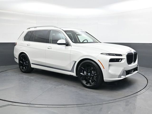 New 2026 BMW X7 xDrive40i image 2