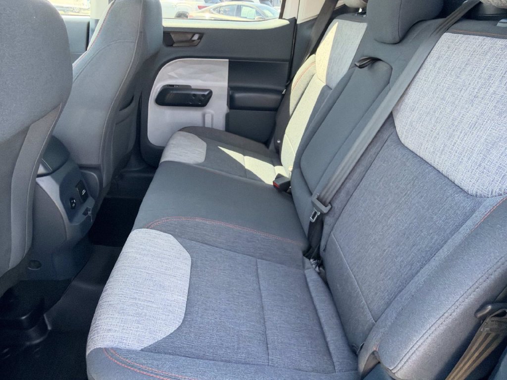 Certified 2023 Ford Maverick AWD SuperCrew image 19