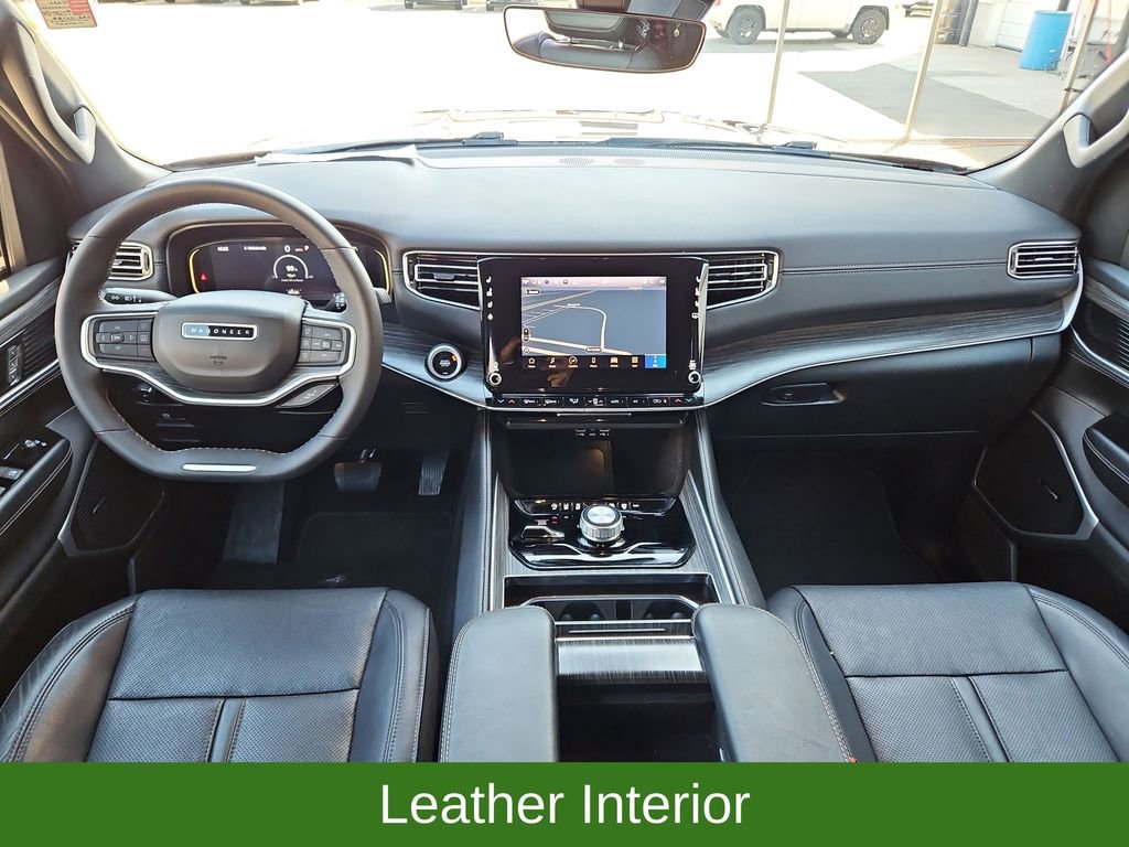 Used 2024 Jeep Wagoneer Series II w/ Flexible Seating Group image 9
