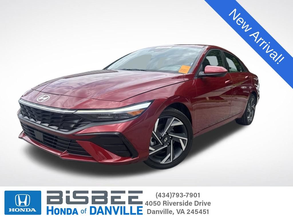 Used 2025 Hyundai Elantra SEL