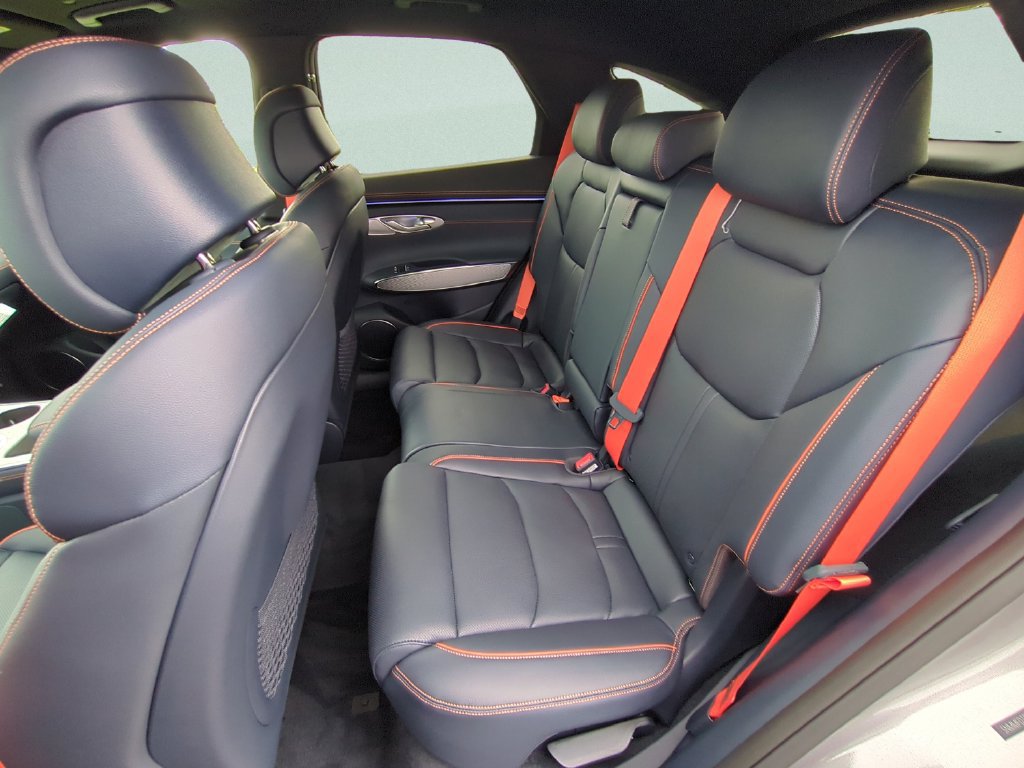 New 2026 Genesis GV70 2.5T Sport Prestige AWD/4WD image 9
