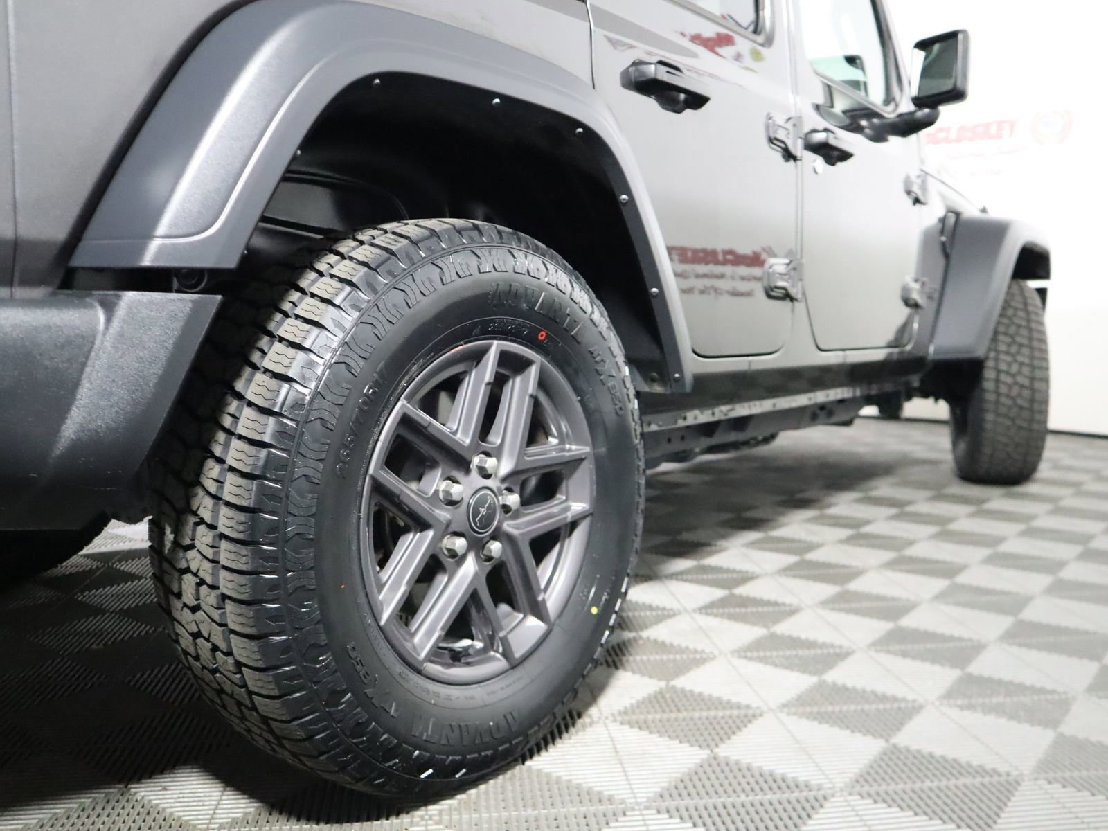 Used 2024 Jeep Wrangler Sport S image 13