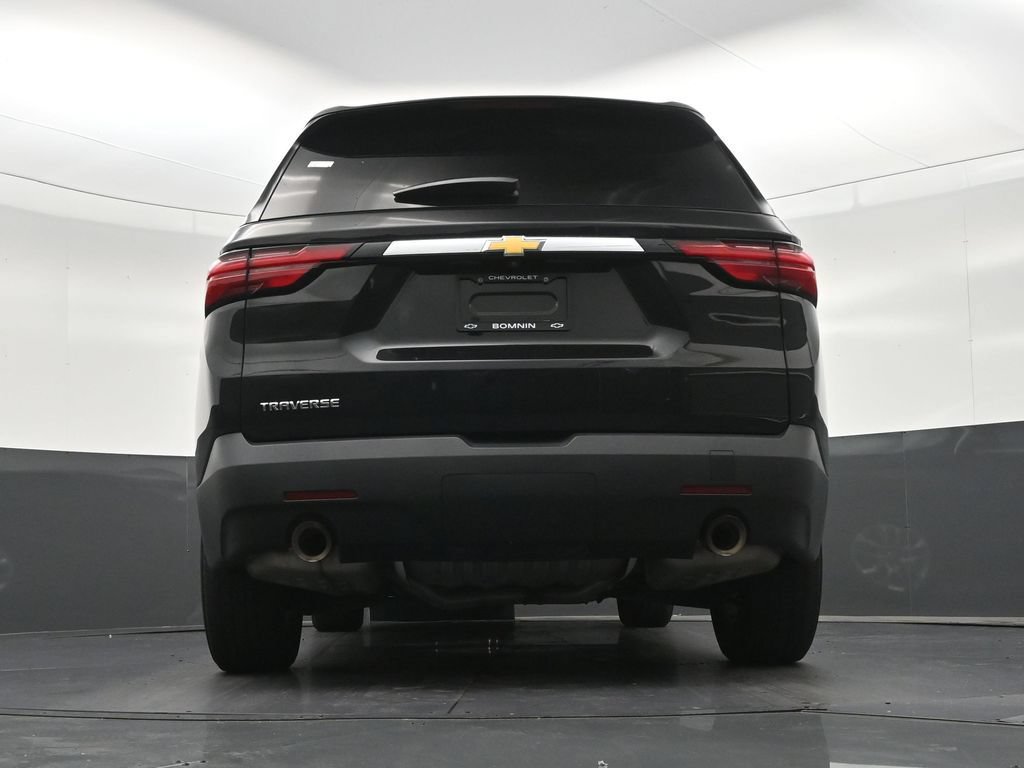 Used 2023 Chevrolet Traverse LS FWD image 27