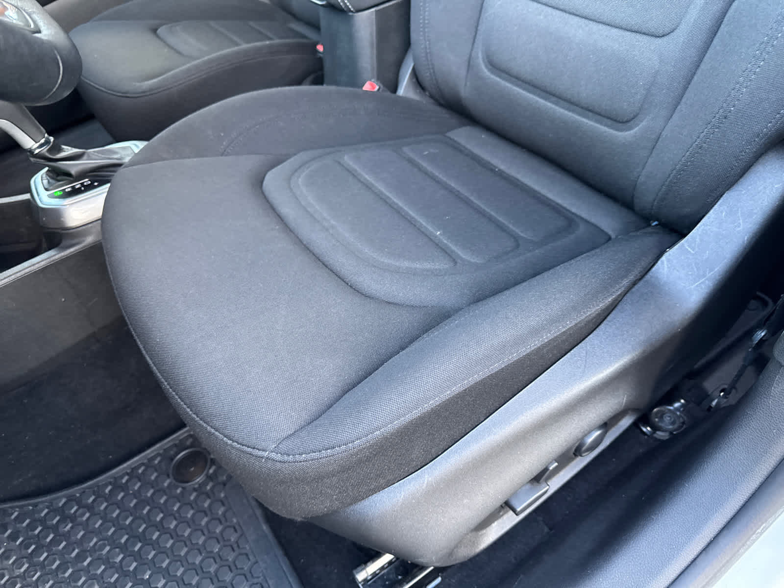 Used 2022 Jeep Renegade Latitude w/ Convenience Group image 15