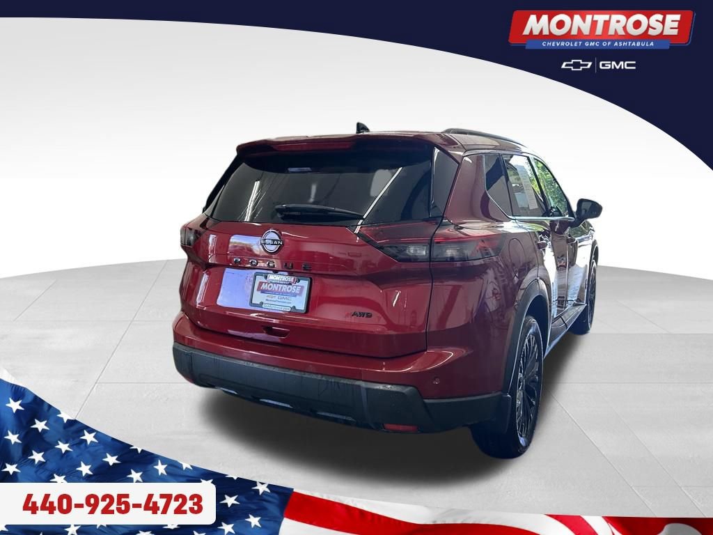 Used 2026 Nissan Rogue Dark Armor AWD/4WD image 5