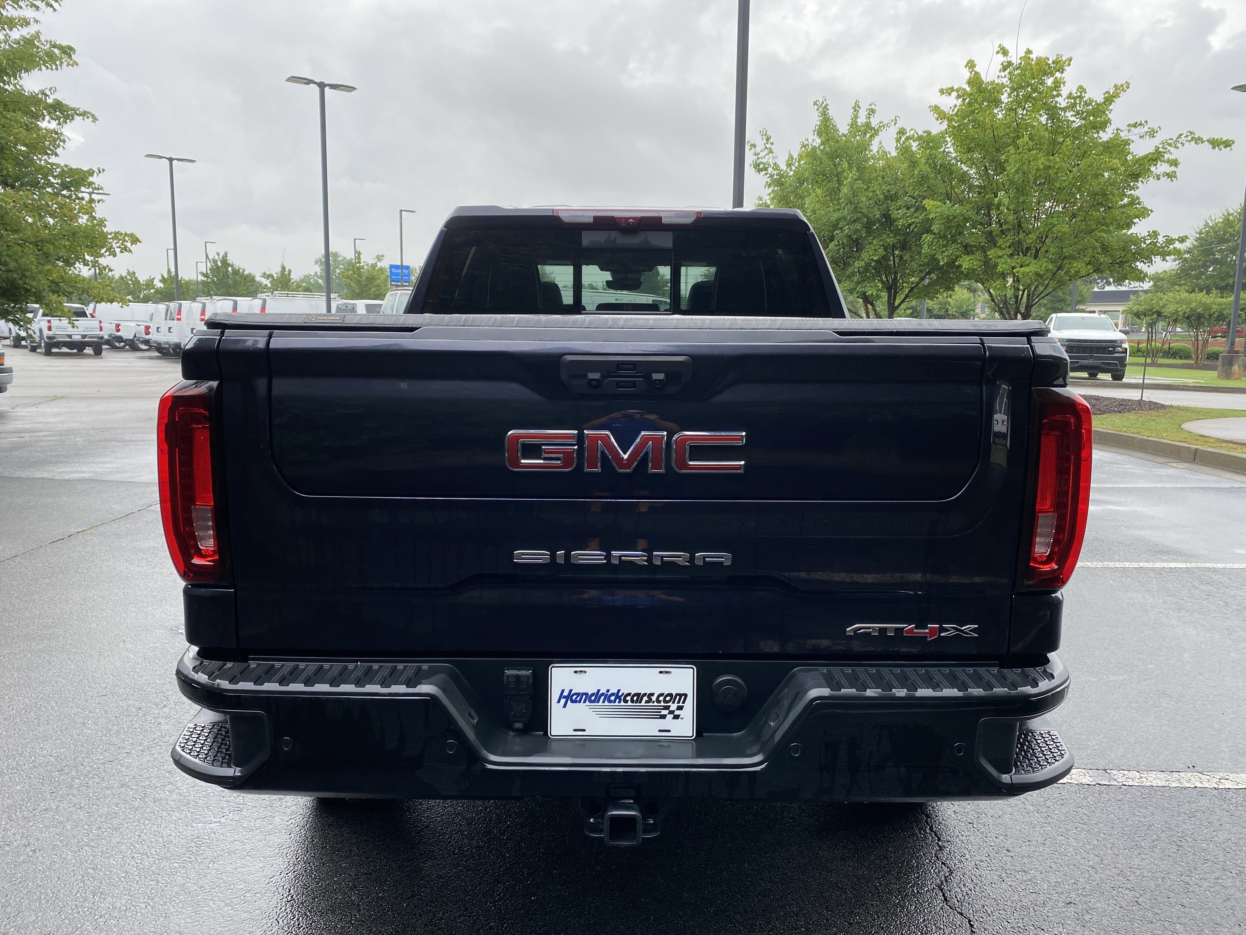 Used 2023 GMC Sierra 1500 AT4X AWD/4WD image 8