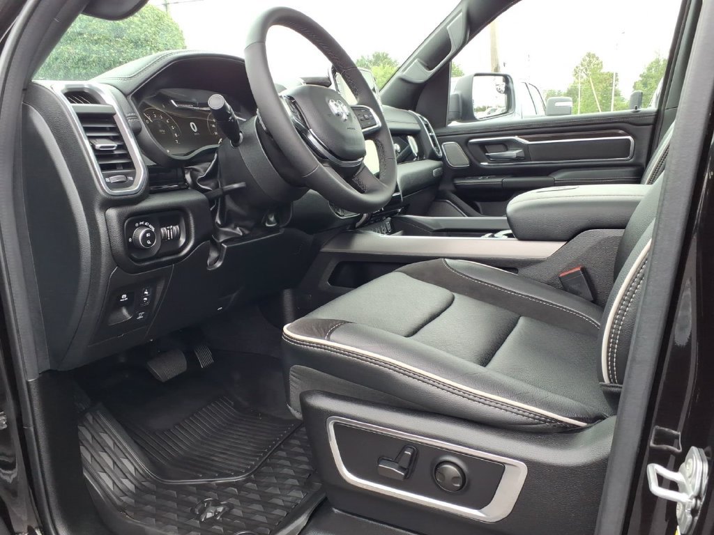 Used 2026 RAM 1500 Laramie w/ Night Edition AWD/4WD image 13