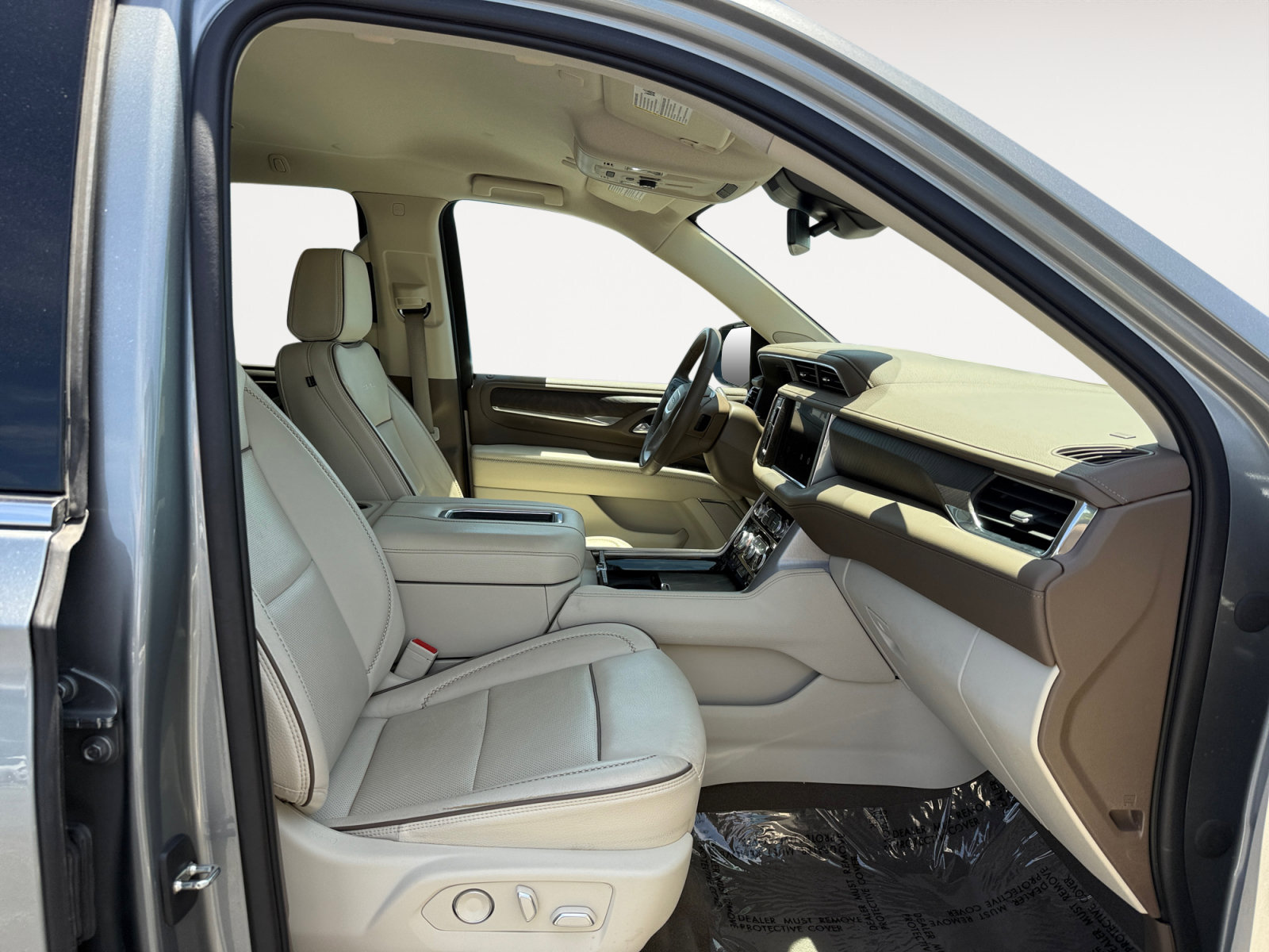 Used 2023 GMC Yukon Denali AWD/4WD image 19