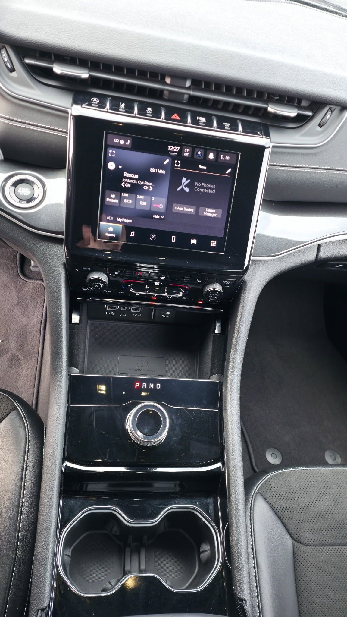 Used 2022 Jeep Grand Cherokee L Laredo image 14