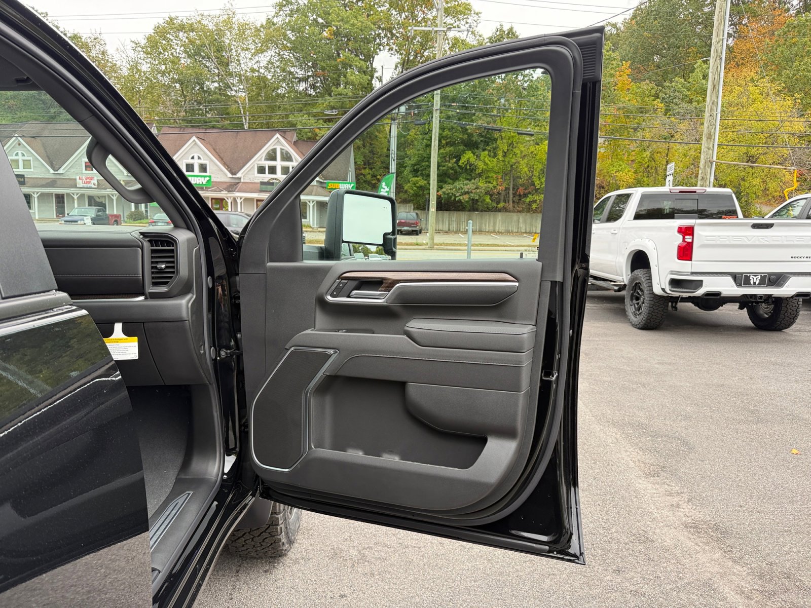 New 2026 Chevrolet Silverado 2500 LT w/ Trail Boss Package image 28