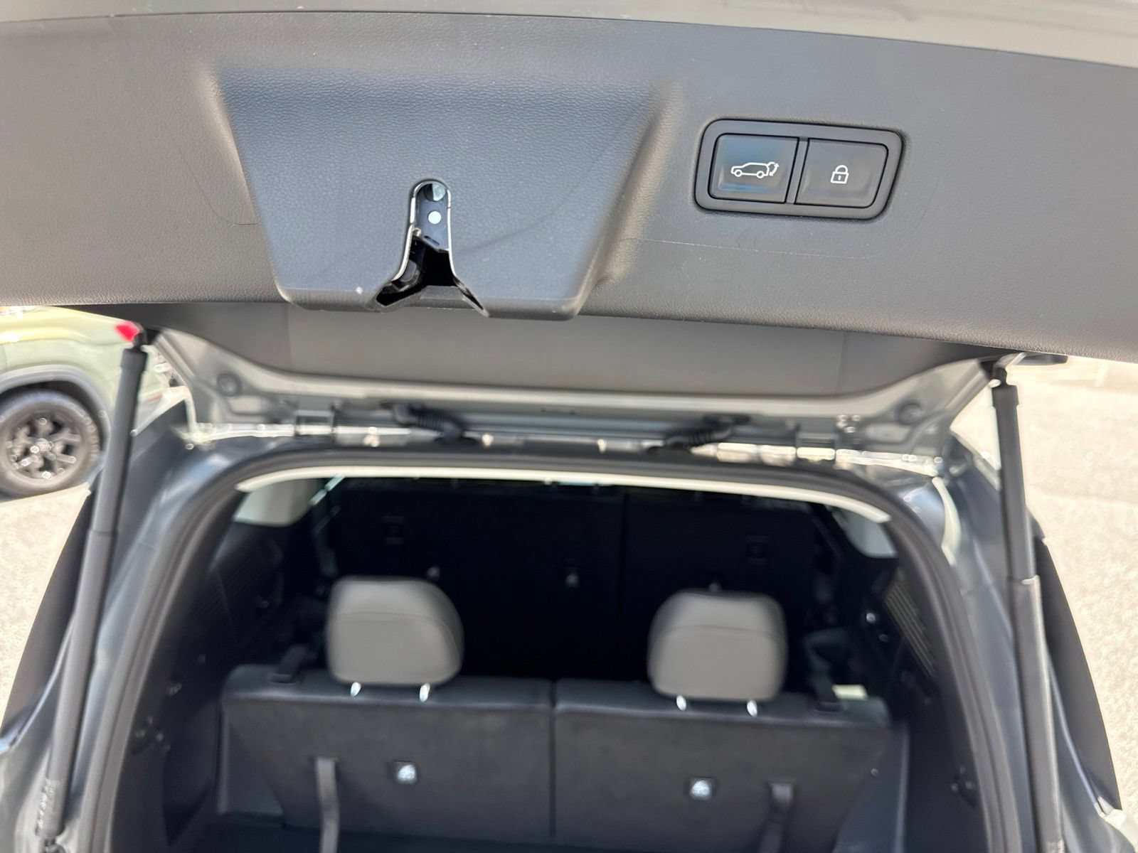 Certified 2024 Hyundai Santa Fe XRT AWD/4WD image 12