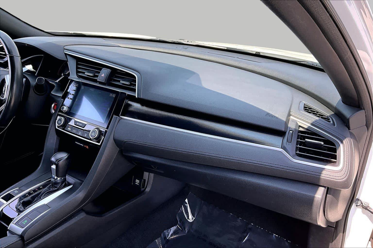 Used 2019 Honda Civic Sport image 18