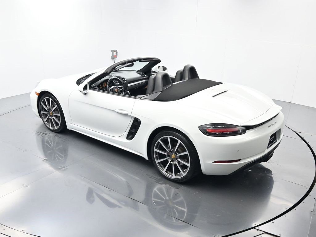 Certified 2018 Porsche 718 Boxster image 38