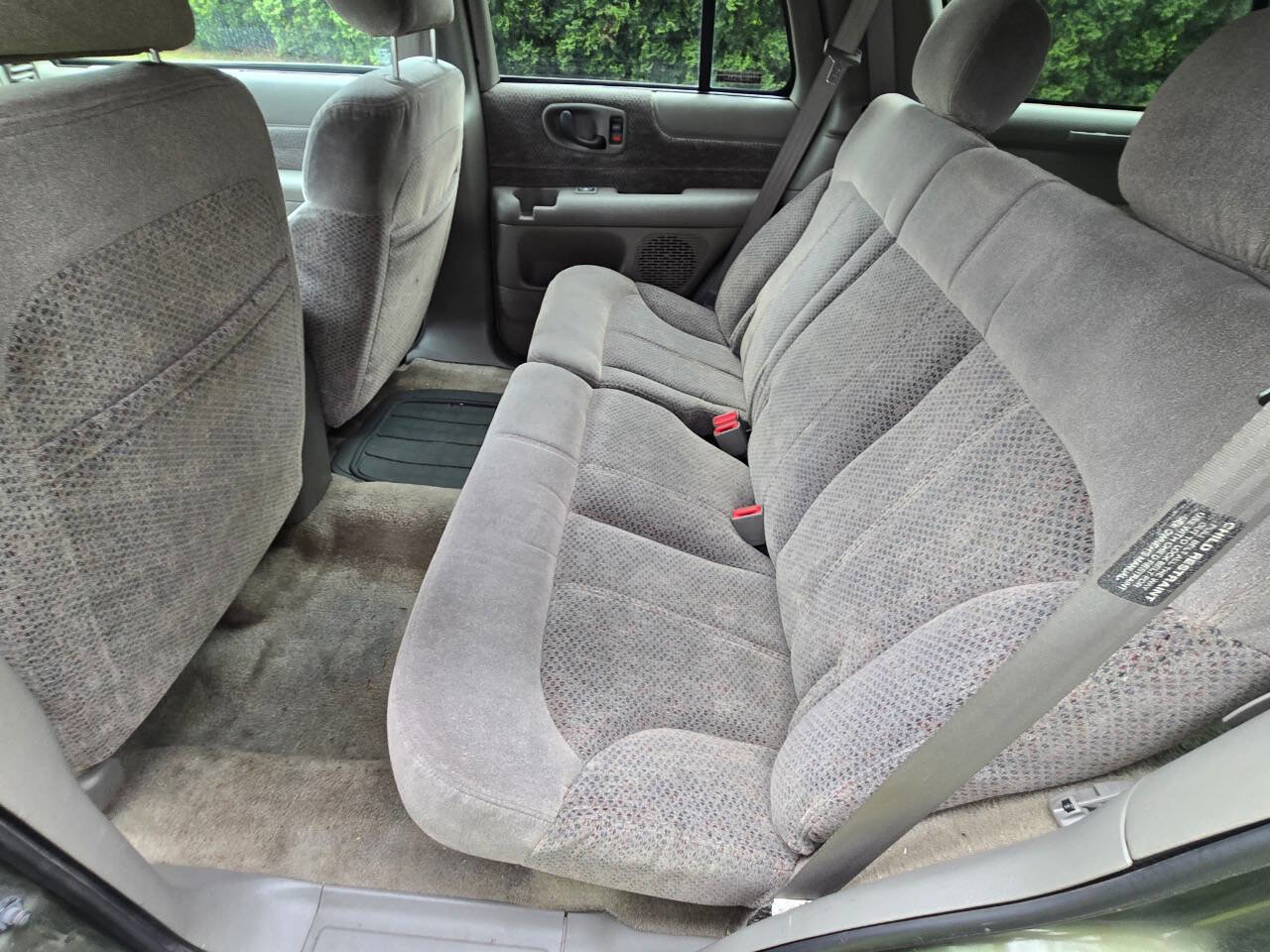 Used 2001 Chevrolet Blazer LT AWD/4WD image 9