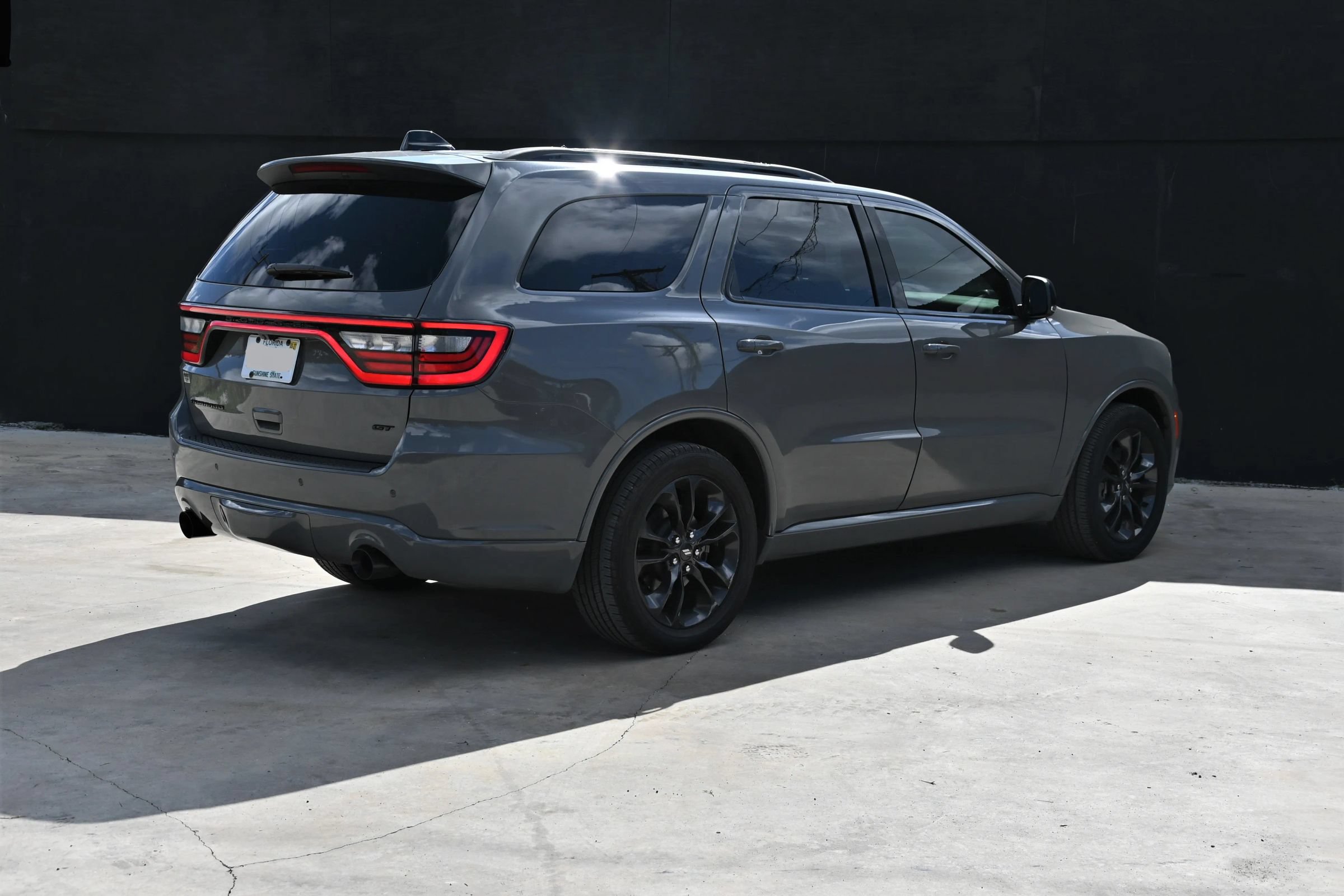 Used 2023 Dodge Durango GT RWD image 4