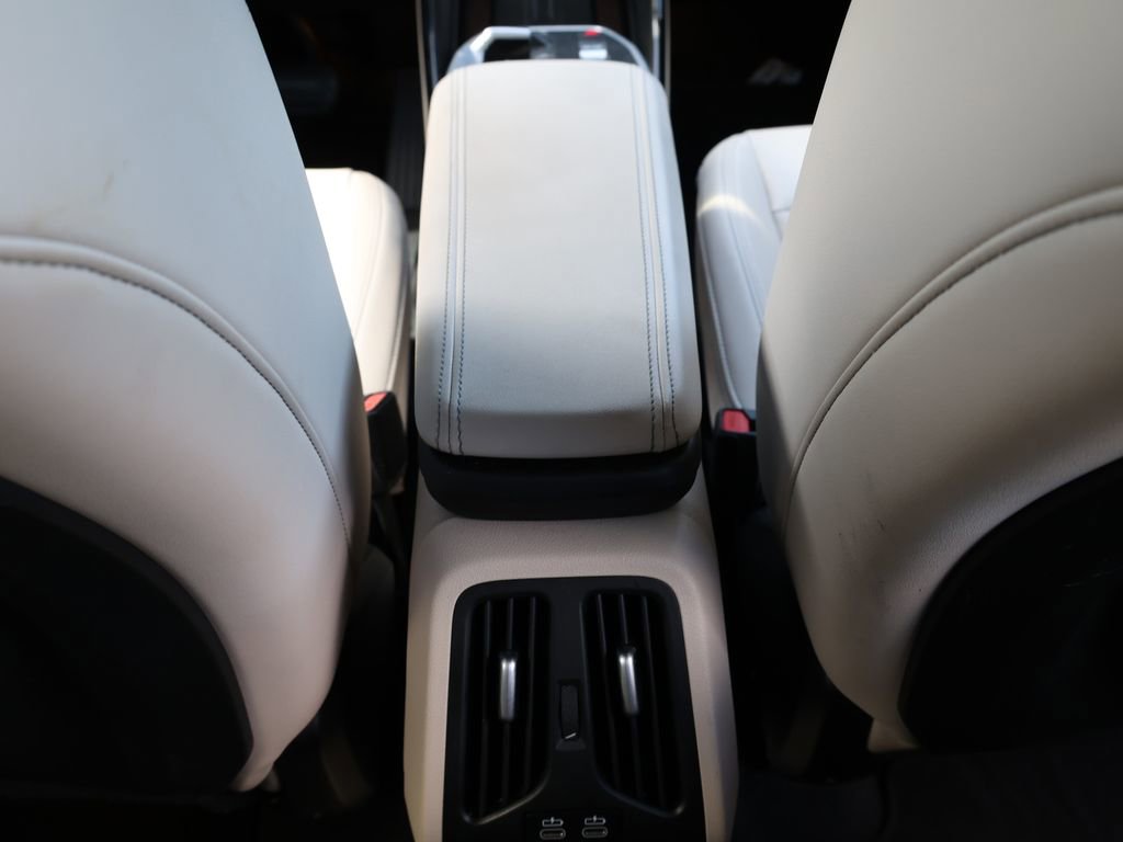 Used 2025 BMW X2 xDrive28i w/ Convenience Package image 27