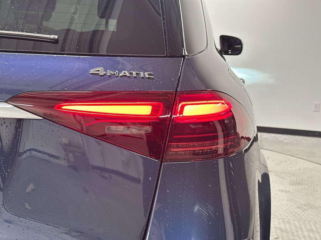 Used 2024 Mercedes-Benz GLE 450 4MATIC image 33