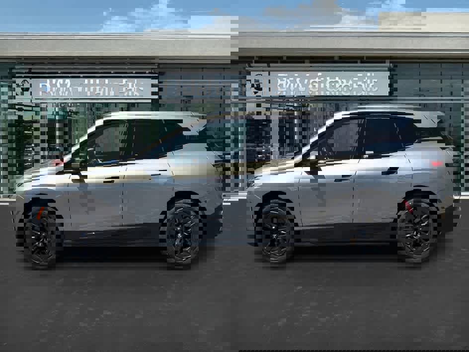 Certified 2023 BMW iX xDrive50 w/ Convenience Package image 7