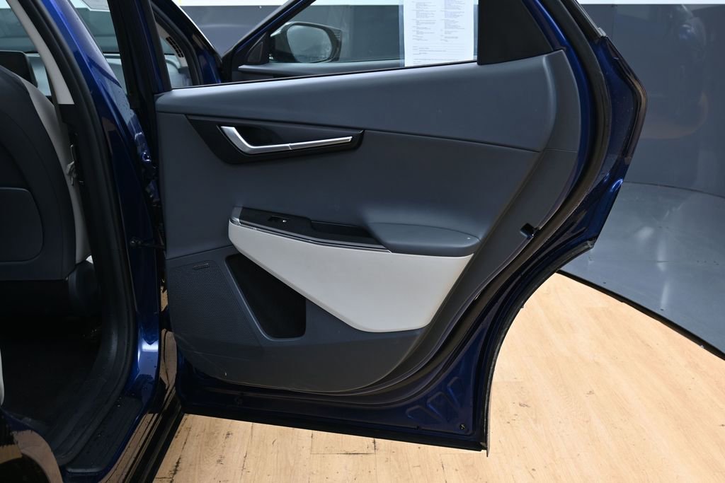 Used 2022 Kia EV6 Wind image 41