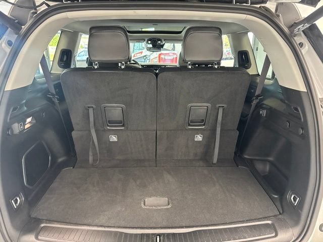 Used 2023 Jeep Grand Cherokee L Limited w/ Trailer Tow Group (B) AWD/4WD image 13