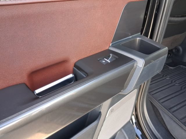 Used 2022 Ford F150 Lariat AWD/4WD image 10