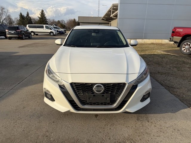 Used 2019 Nissan Altima 2.5 Platinum image 2